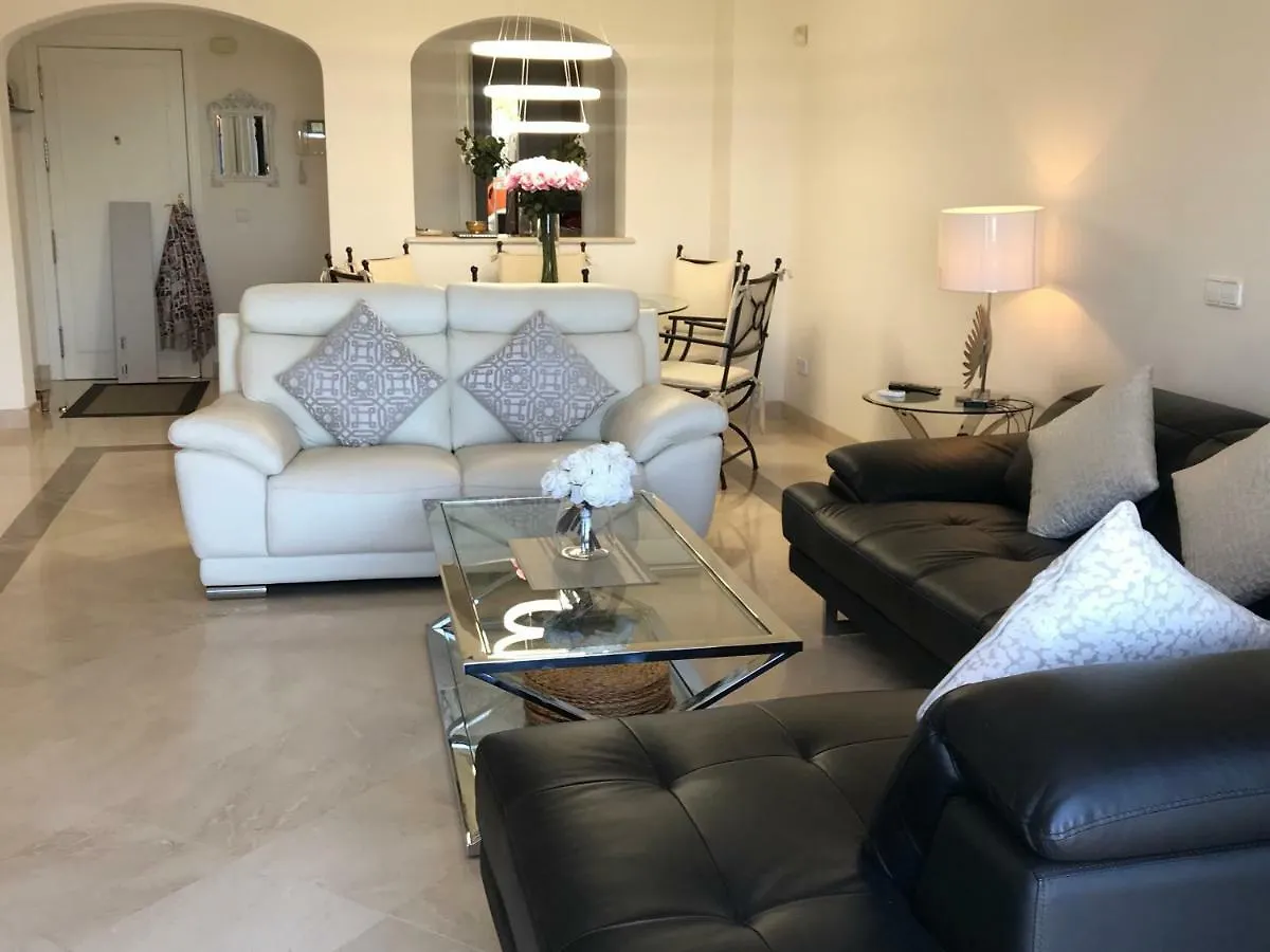 Apartment Penthouse Karina Los Arqueros Benahavis
