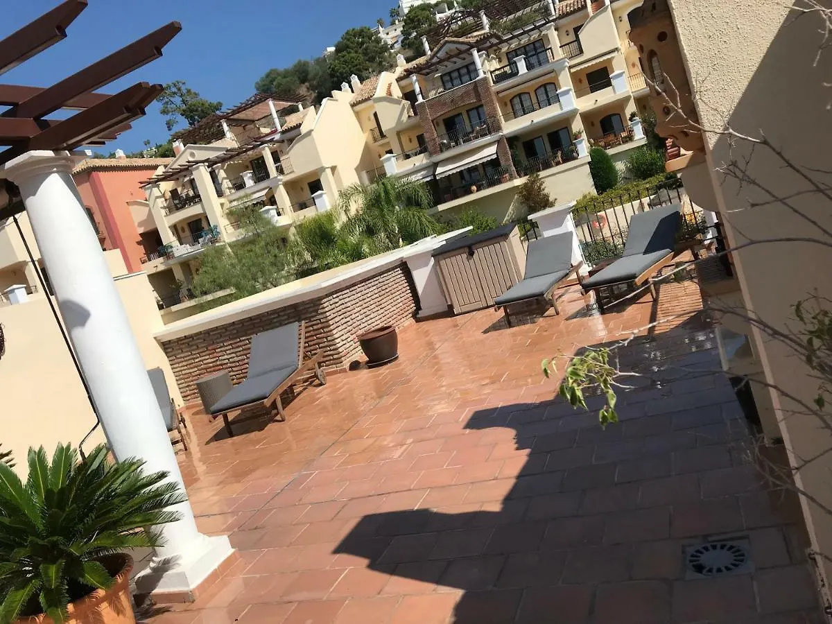 Penthouse Karina Los Arqueros Benahavis Apartment