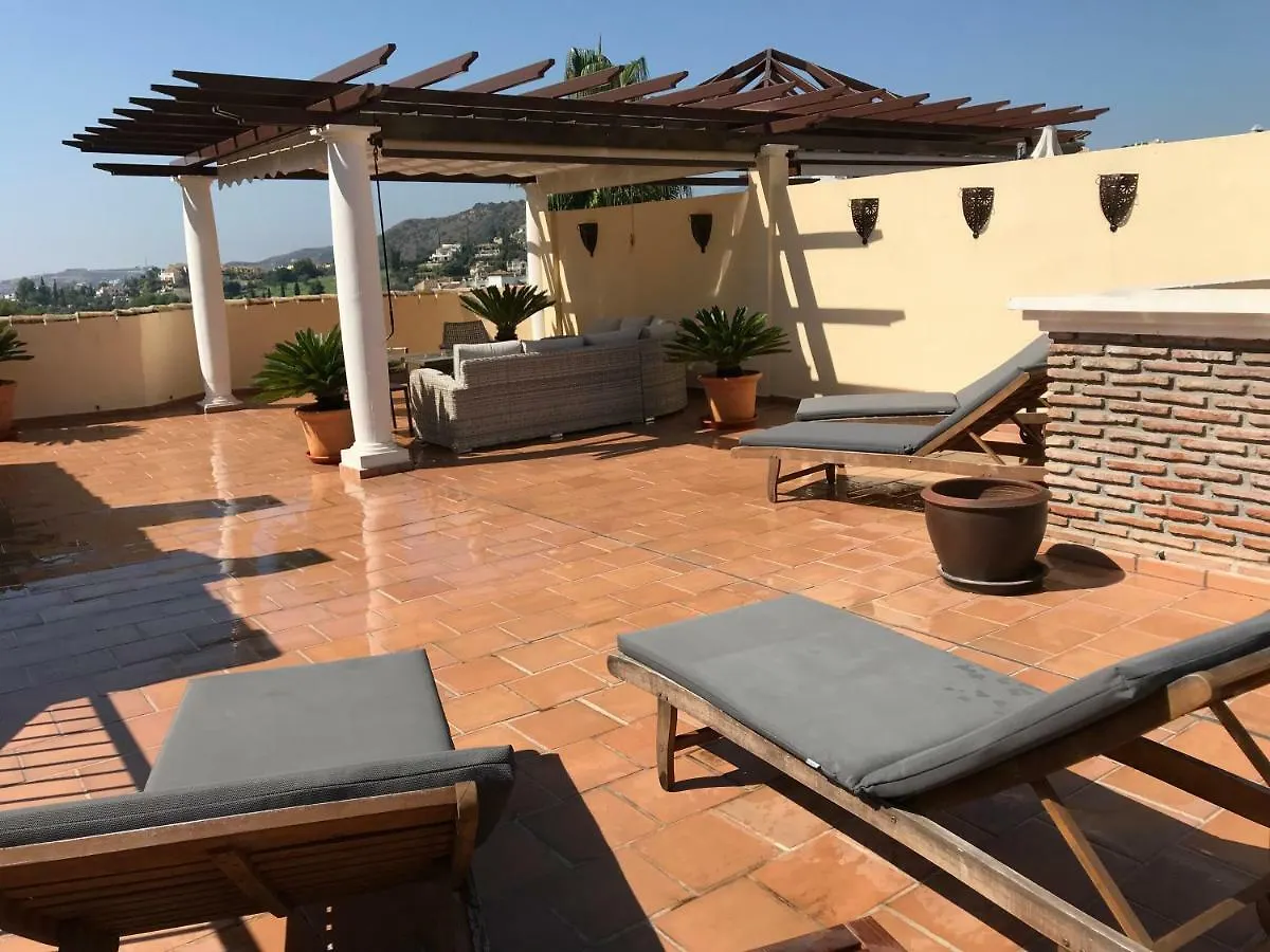 Penthouse Karina Los Arqueros Benahavís 0*,  Španělsko